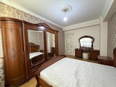 3-room apartment, 100 m², Bakıxanov: 320 000 ₼ 3