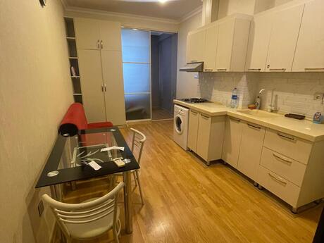Elan №6303883 - Bakı, Gənclik m., 1 otaqlı, 35 m², 4/16 mərtəbə