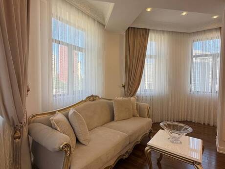 3-room apartment, 158 m², 28 May: 600 000 ₼ 3