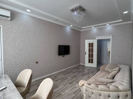 3-комн. новостройка - м. Иншаатчылар - 75 м²