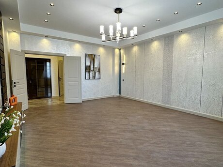 3 otaqlı mənzil, 135 m², İnşaatçılar: 375 000 ₼ 4