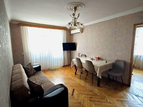Объявление №6304048 - Баку, м. 8 ноября, 2-комн., 58 м², 3/5 этаж