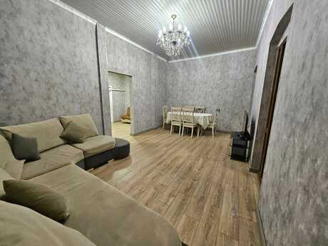 3 otaqlı köhnə tikili - 28 May m. - 100 m²
