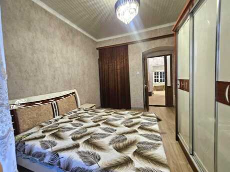 3 otaqlı köhnə tikili - 28 May m. - 100 m²