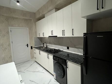 3-room apartment for rent, 115 m², West Town: 950 ₼/mo 3