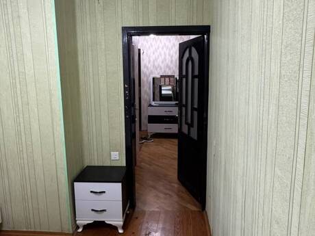 2 otaqlı köhnə tikili - Qara Qarayev m. - 50 m²