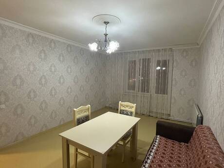 3 otaqlı köhnə tikili - Nizami m. - 75 m²