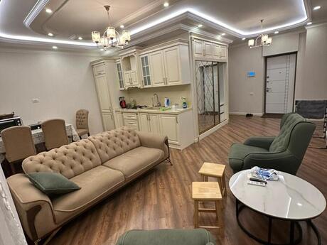 Elan №6304312 - Bakı, 8 Noyabr m., 3 otaqlı, 105 m², 18/27 mərtəbə