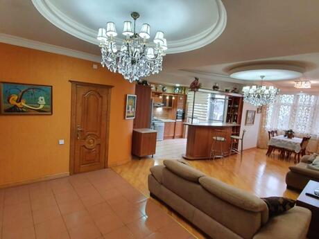 3 otaqlı mənzil, 110 m², İnşaatçılar: 325 000 ₼ 2