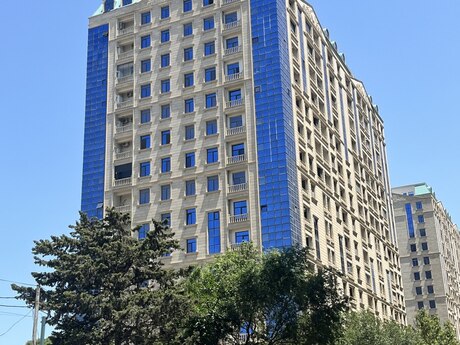 Elan №6304483 - Bakı, 8 Noyabr m., 3 otaqlı, 141 m², 3/17 mərtəbə