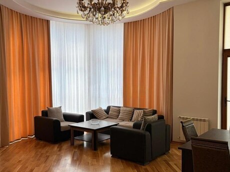 Elan №6304492 - Bakı, Nizami m., 4 otaqlı, 220 m², 12/15 mərtəbə