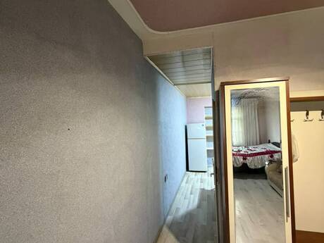 1 otaqlı köhnə tikili - Yeni Yasamal q. - 50 m²