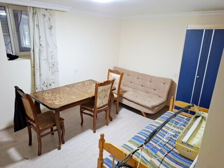 Elan №6304744 - Bakı, Nizami m., 1 otaqlı, 32 m², 1/1 mərtəbə