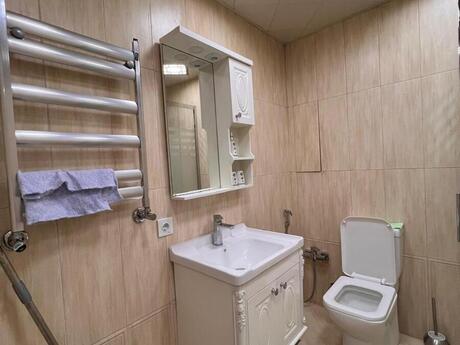 Сдаётся 3-комнатная квартира в новостройке, Şah İsmayıl Xətai, 120 м², 1 400 AZN/мес, фото 5 / 11