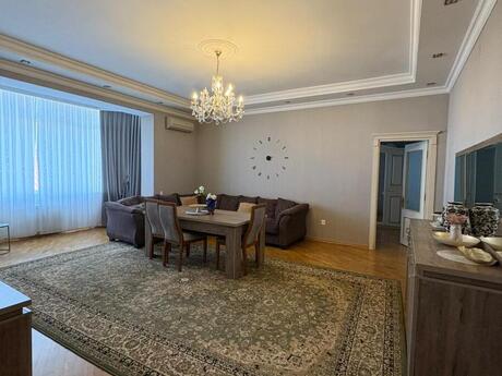 3 otaqlı mənzil, 100 m², Azadlıq Prospekti: 285 000 ₼ 2