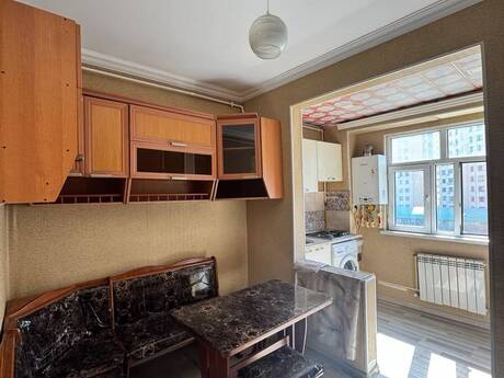 2 otaqlı köhnə tikili - Həzi Aslanov m. - 60 m²