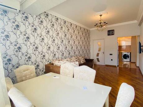 Объявление №6304907 - Баку, м. Кара Караев, 2-комн., 70 м², 10/17 этаж