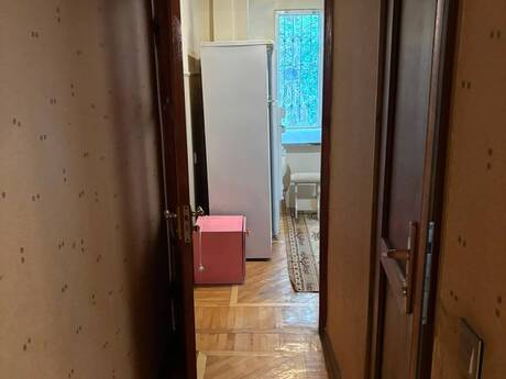 3 otaqlı köhnə tikili - Gənclik m. - 93 m²