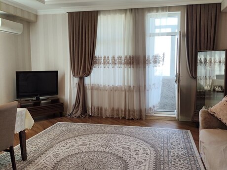 Elan №6304998 - Bakı, Əhmədli q., 3 otaqlı, 110 m², 16/17 mərtəbə