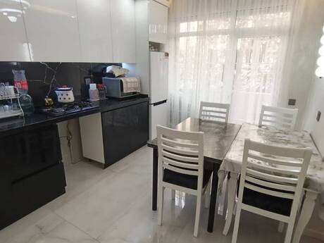 2 otaqlı köhnə tikili - Həzi Aslanov m. - 55 m²