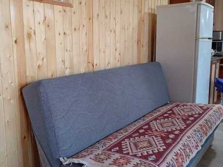2 otaqlı həyət evi/bağ evi - Albalılıq q. - 30 m²