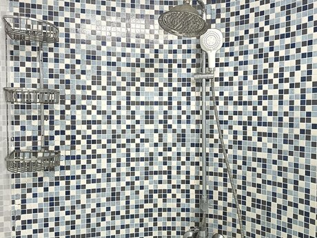3 otaqlı köhnə tikili - Badamdar q. - 90 m²