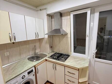 Elan №6305137 - Bakı, Xətai r., 3 otaqlı, 70 m², 1/9 mərtəbə