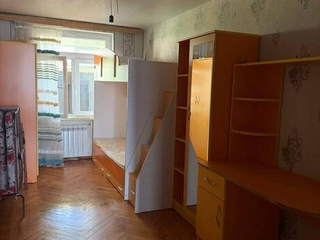 3 otaqlı köhnə tikili - Gənclik m. - 115 m²