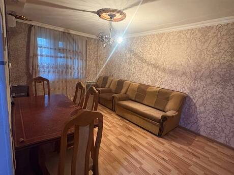 2 otaqlı köhnə tikili - Dərnəgül m. - 40 m²
