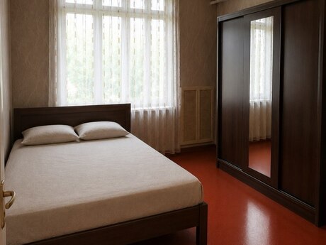 3 otaqlı həyət evi/bağ evi - Nizami m. - 90 m²