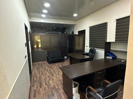Elan №6305445 - Bakı, Nizami m., 100 m²