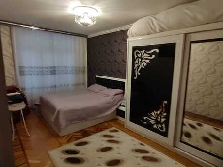 3 otaqlı köhnə tikili - Xırdalan - 100 m²
