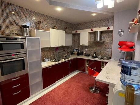 3 otaqlı yeni tikili - Şah İsmayıl Xətai m. - 150 m²
