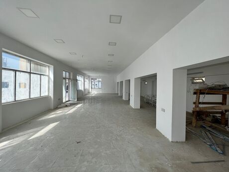 Obyekt - Mərdəkan q. - 325 m²