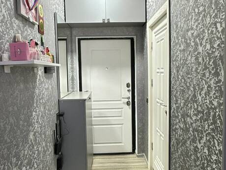 3-комн. новостройка - м. Иншаатчылар - 63 м²