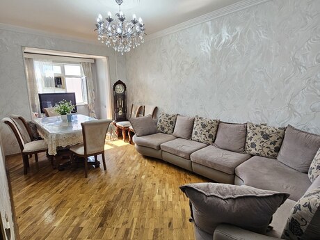 4 rooms · 120 m² · floor 8/9, Azadlıq Prospekti