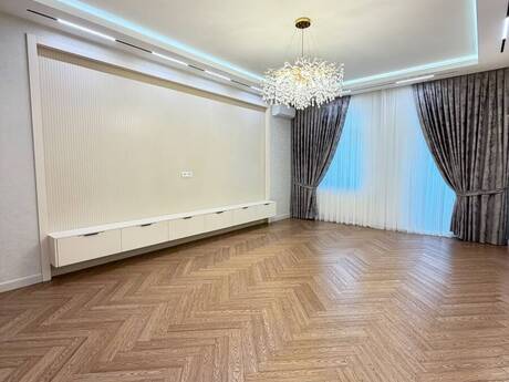 Elan №6305565 - Bakı, Elmlər Akademiyası m., 4 otaqlı, 185 m², 3/16 mərtəbə