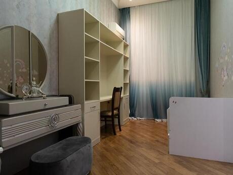 3 otaqlı köhnə tikili - Sahil m. - 80 m²