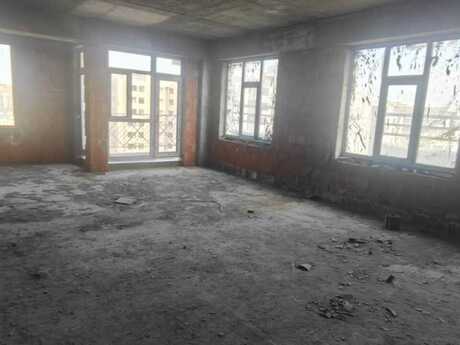 3-комнатная квартира, 154 м², 28 May: 392 000 ₼ 5