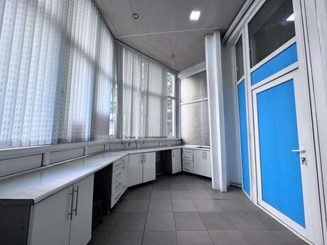 Obyekt - Nizami m. - 190 m²