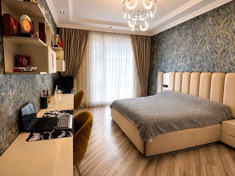 4 otaqlı yeni tikili - Şah İsmayıl Xətai m. - 187 m²