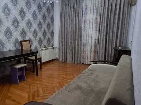 2 otaqlı köhnə tikili - Memar Əcəmi m. - 50 m²