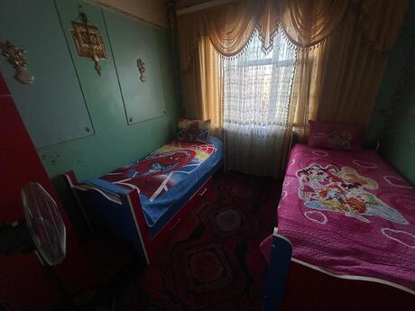 3 otaqlı köhnə tikili - Sumqayıt - 70 m²