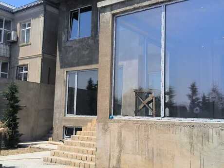 8 otaqlı həyət evi/bağ evi - Köhnə Günəşli q. - 450 m²