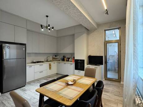 3 otaqlı mənzil, 130 m², Elmlər Akademiyası: 485 000 ₼ 2