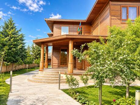 6-комн. дом/дача - пос. Шувеляны - 400 м²