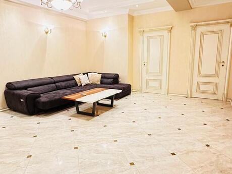 Elan №6305790 - Bakı, Nəsimi r., 3 otaqlı, 168 m², 12/18 mərtəbə