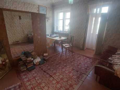 2 otaqlı köhnə tikili - Nəsimi r. - 55 m²