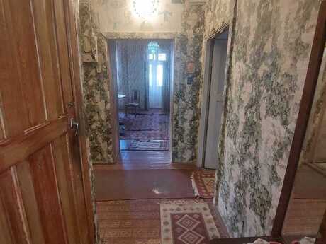 2 otaqlı köhnə tikili - Nəsimi r. - 55 m²