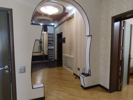 Аренда: 4-комнатная квартира, 220 м², Elmlər Akademiyası: 1 400 ₼/мес 3